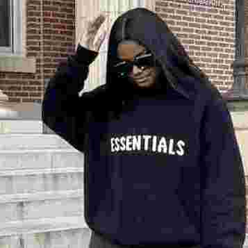 EssentialsqTracksuit
